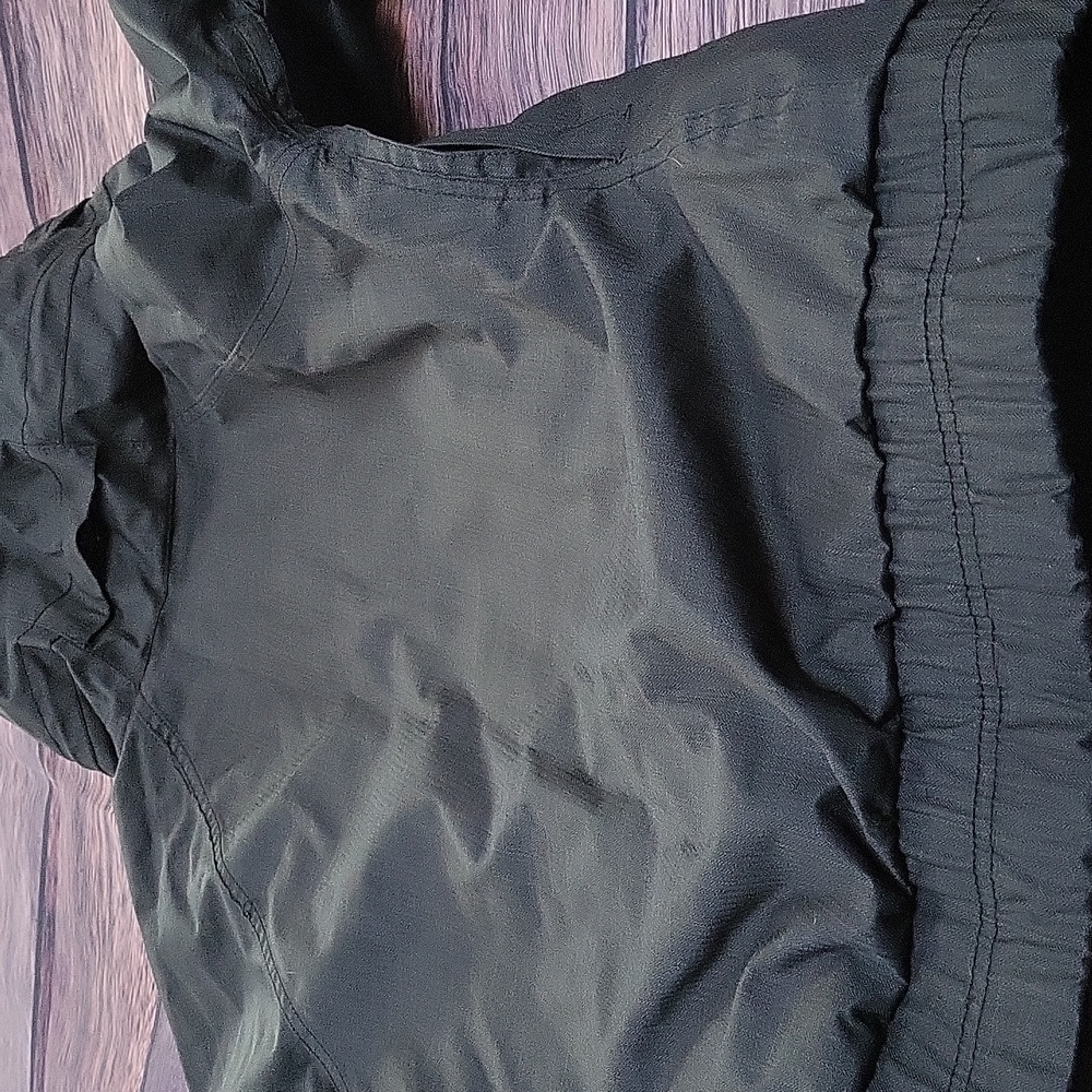 686 ski jacket - Picture 15 of 16